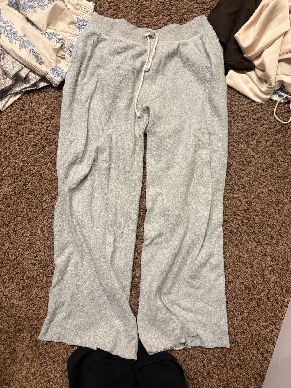 Womns sweatpants. Blanket material, super comfy and stretcy